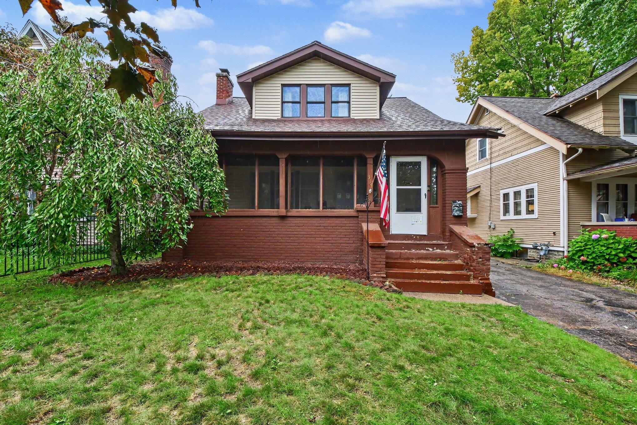 319 Glenhaven Avenue Grand Rapids Michigan United States, for Sale, residential,  , RW Daniels Realty