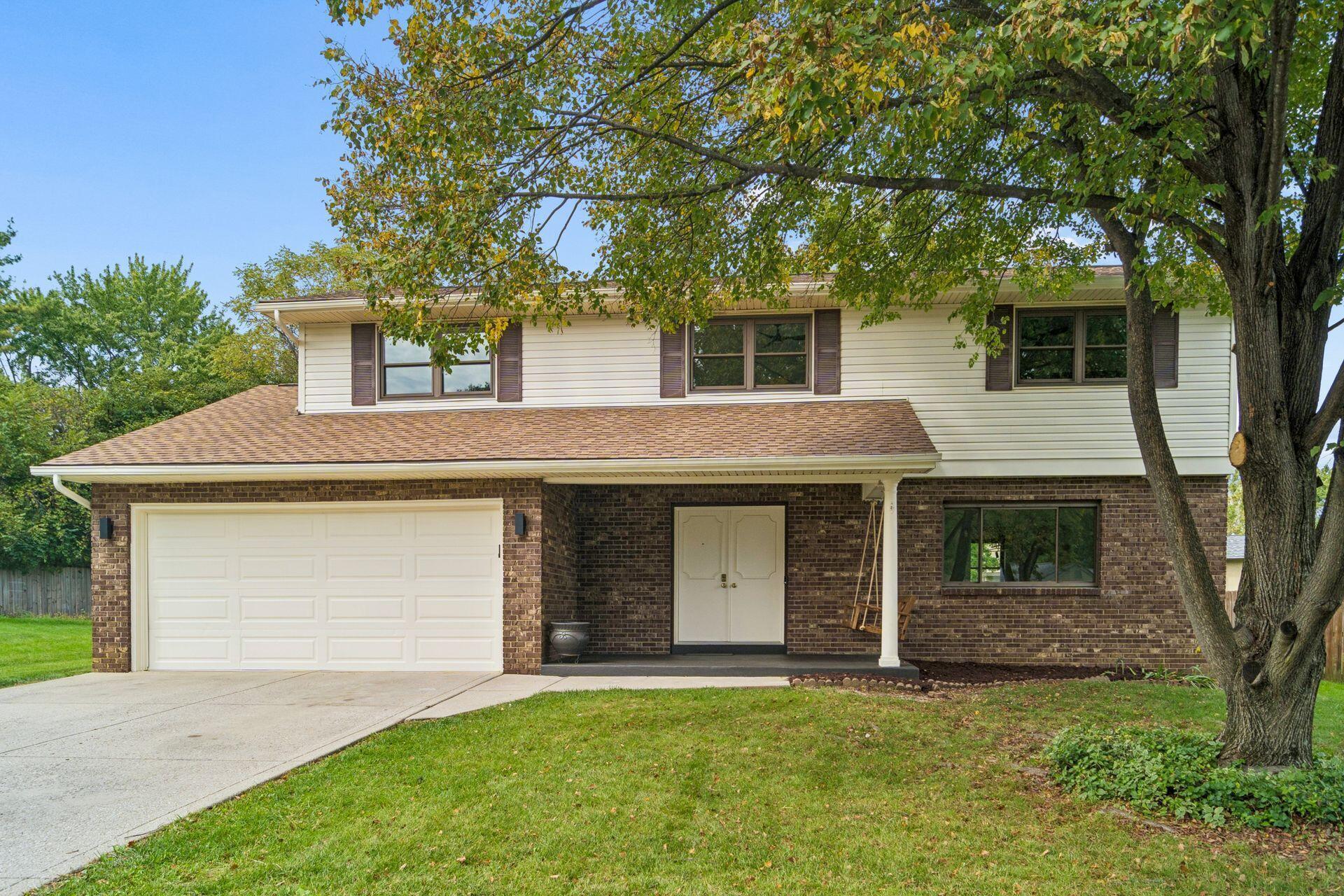 2900 Granada Hills Drive Columbus Ohio United States, for Sale, residential,  , The Hessenauer Corporation