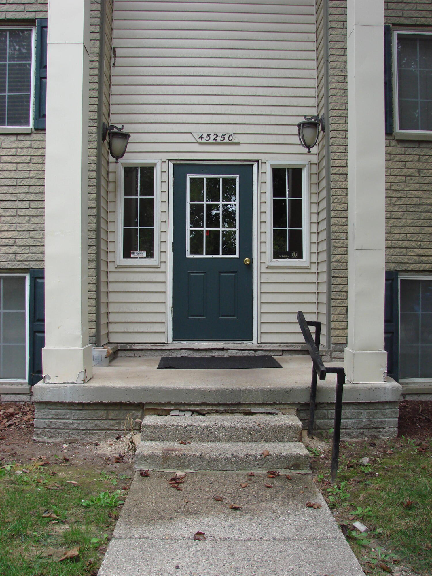 45250 Keding Street APT 303 Utica Michigan United States, for Rent, residential,  , New Way Realty Partners