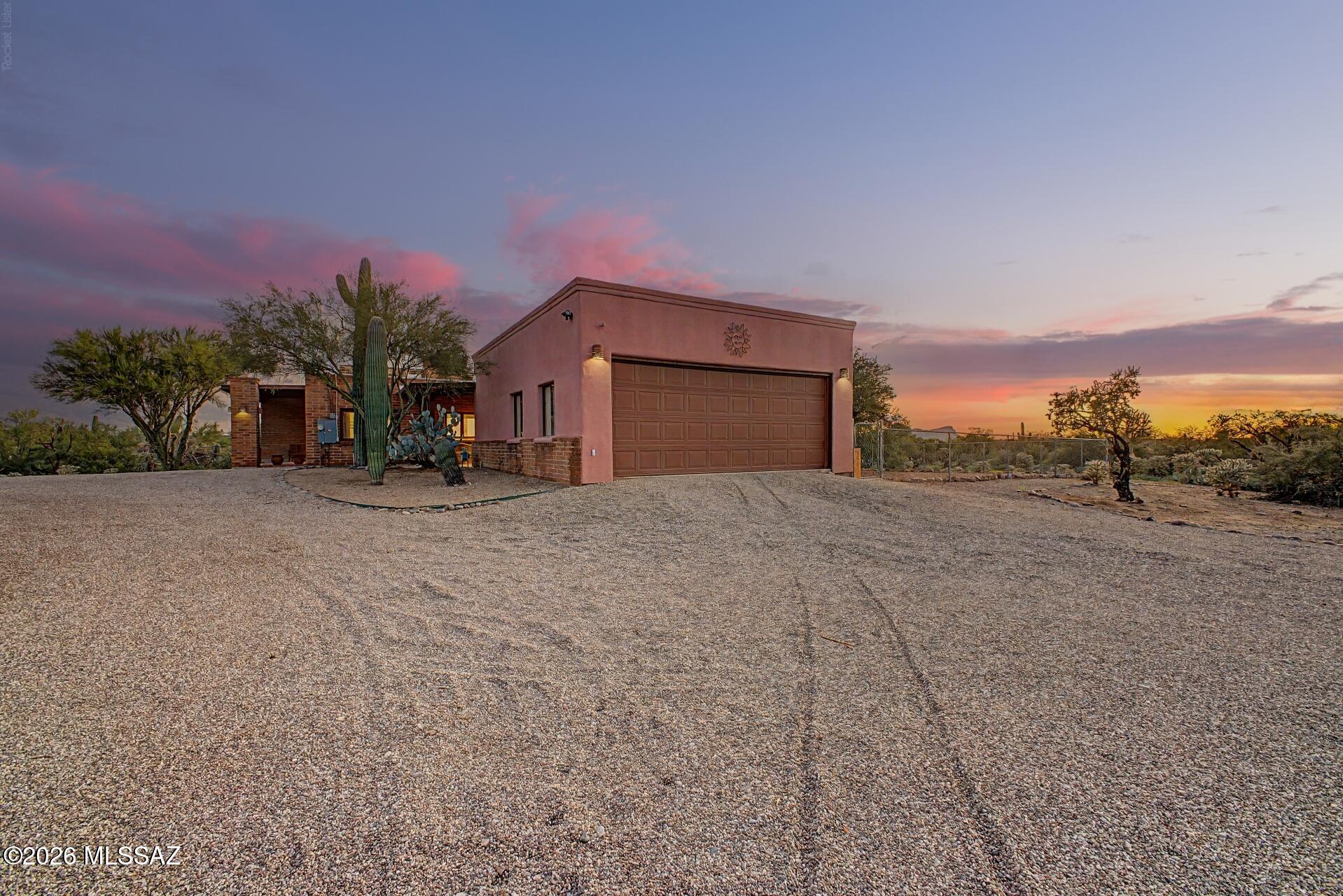 10301 N Camino De Oeste Tucson Arizona United States, for Sale, residential, Aaron Lieberman, TIERRA ANTIGUA REALTY