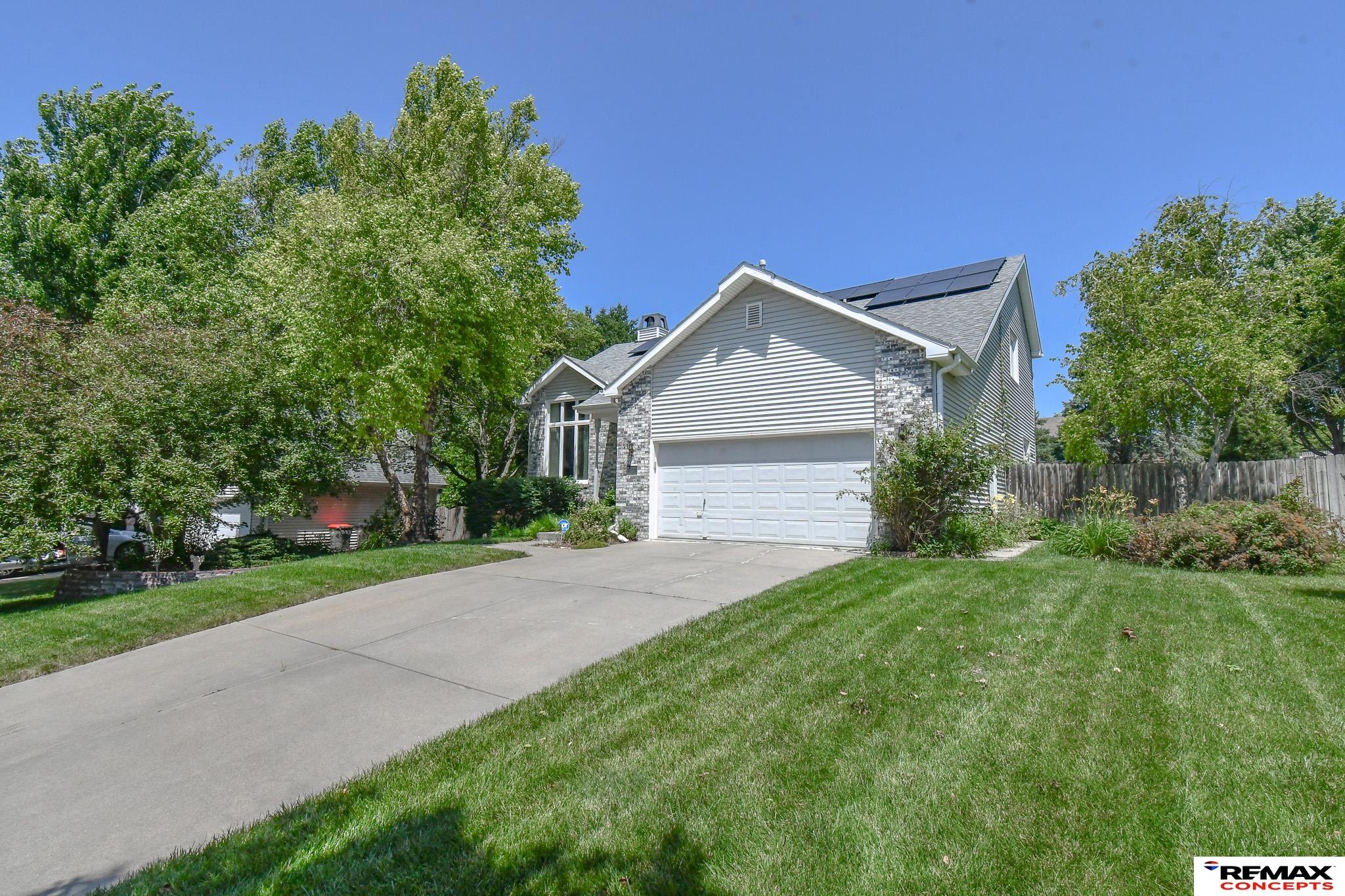 7432 Grand Oaks Drive Lincoln Nebraska United States, for Sale, residential,  , Wolf Professional Realty PC