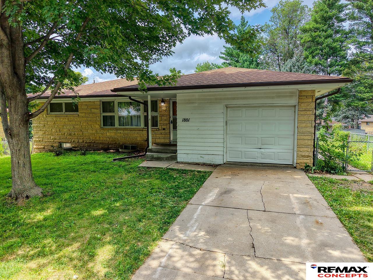 1801 E Manor Drive Lincoln Nebraska United States, for Sale, residential,  , Wolf Professional Realty PC
