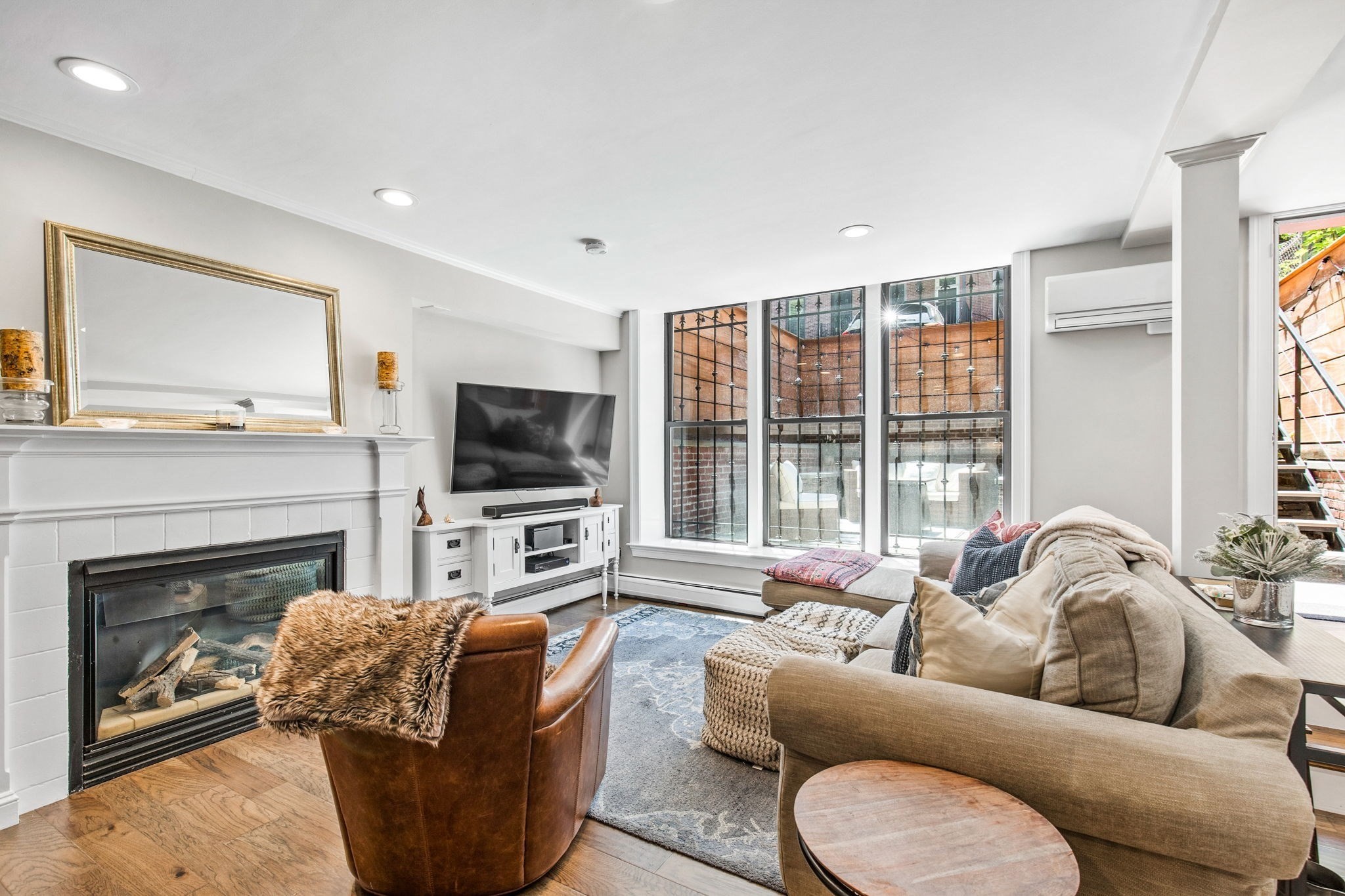 208 W Springfield St.  UNIT 1 Boston Massachusetts United States, for Sale, residential, Darcy Bento, South Boston  Realtor Bento Real Estate Group, Bento Real Estate Group, Inc.