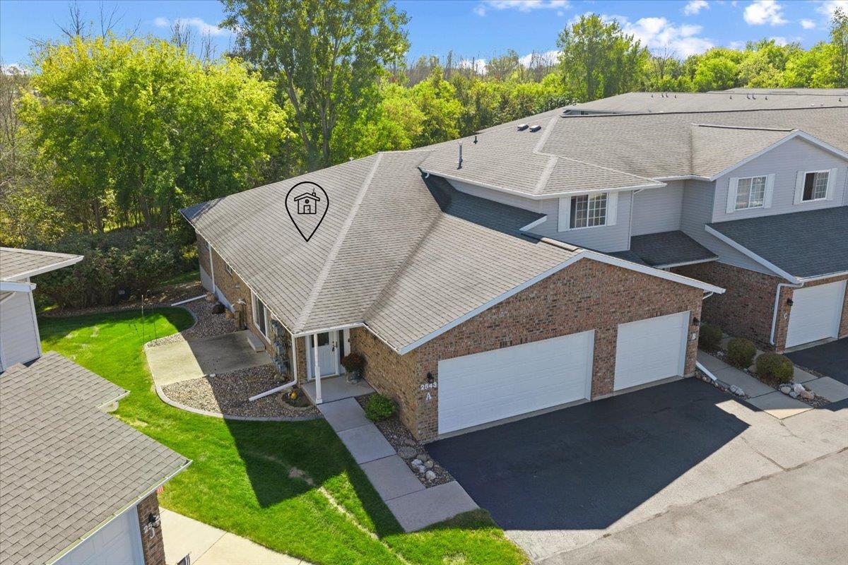 2543 TELLURIDE Trail APT 1(A) Green Bay Wisconsin United States, for Sale, residential,  , Fireside Realty LLC