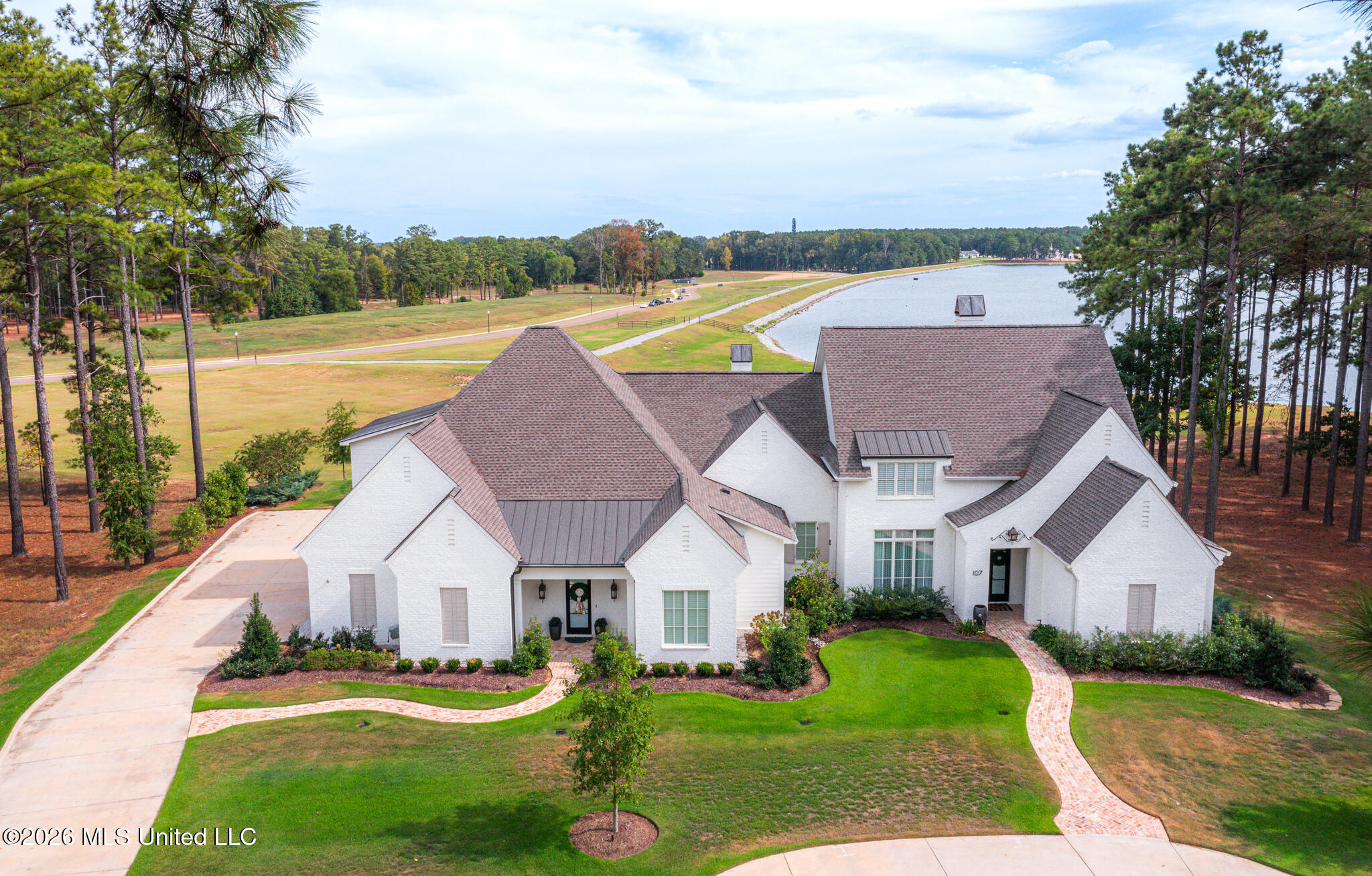 107 Bishop Point Madison Mississippi United States, for Sale, residential, Jessica McLaurin, Rezults Realty, LLC