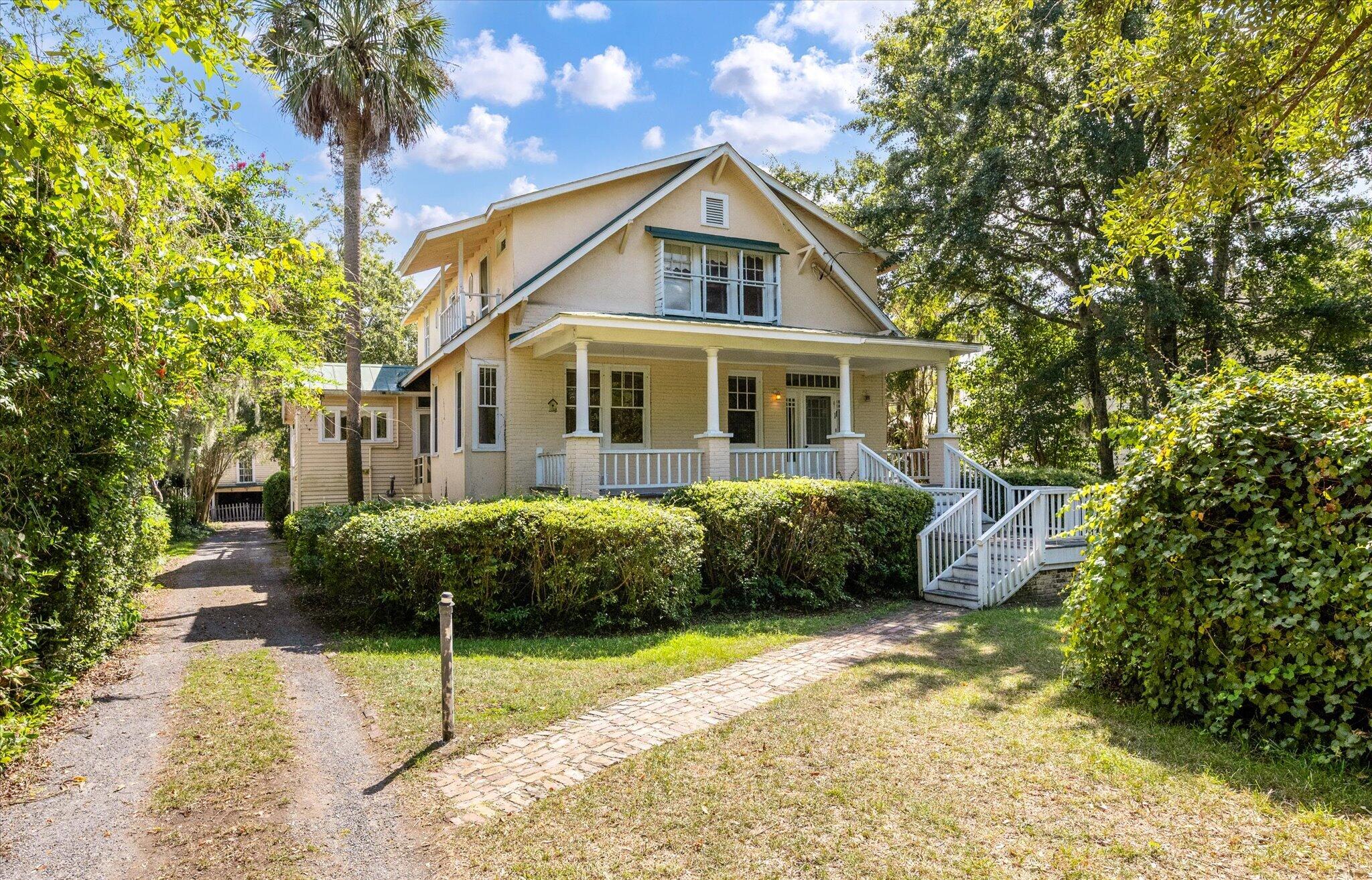 11 Formosa Drive Charleston South Carolina United States, for Sale, residential, Bobbie Rose, Keller Williams Realty Charleston/West Ashley