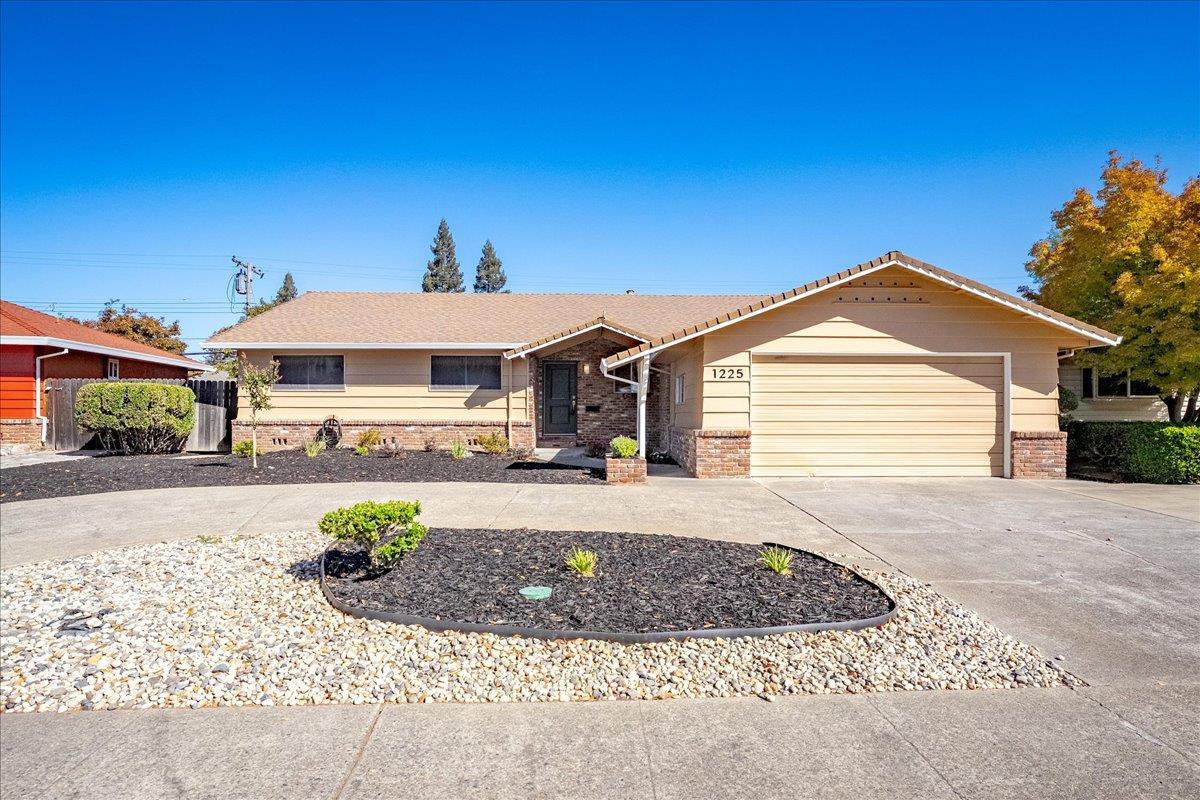 1225 56th Avenue Sacramento California United States, for Sale, residential, , Royalty Property Management & Realty