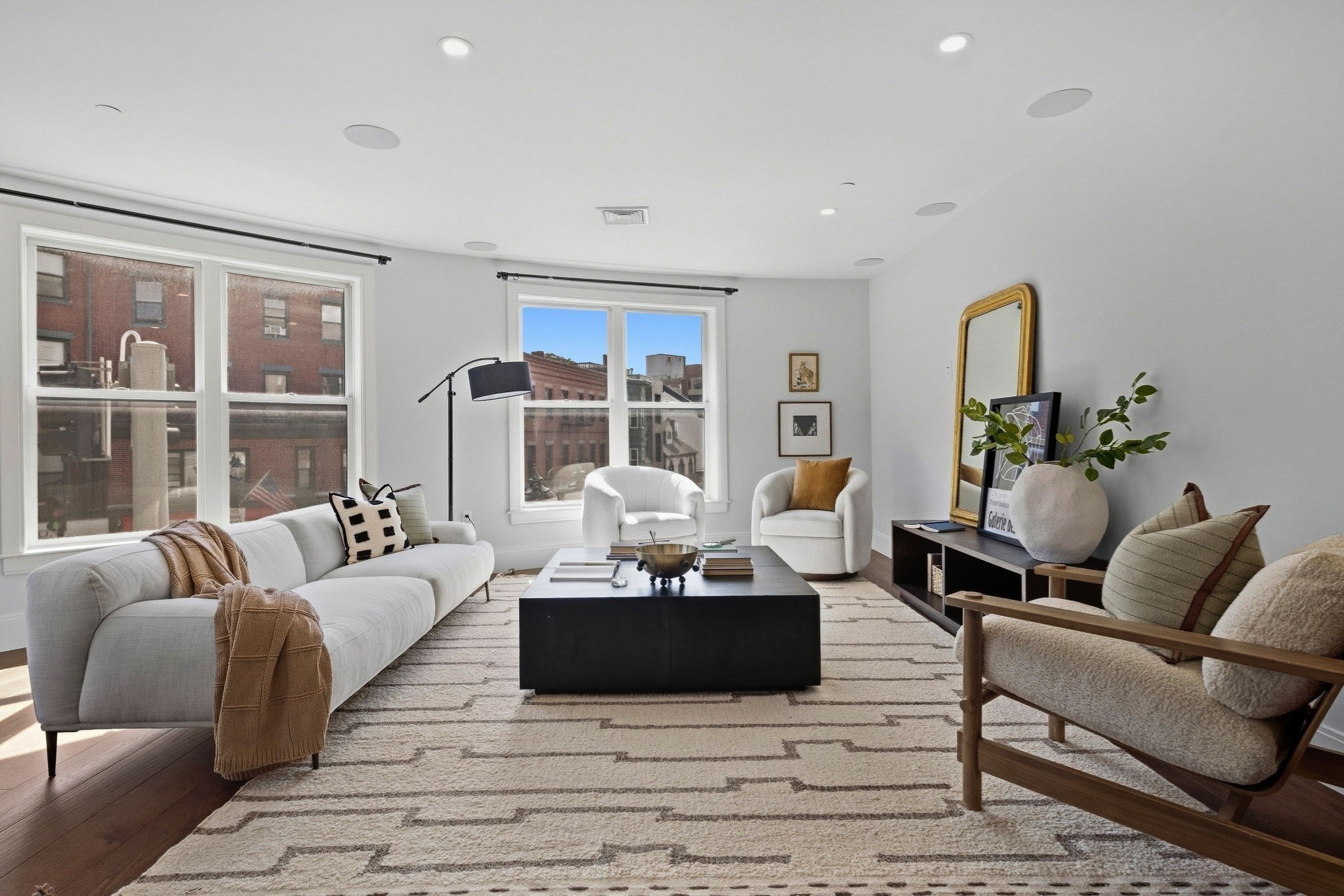 480 W Broadway  UNIT 104 Boston Massachusetts United States, for Sale, residential, Darcy Bento, South Boston  Realtor Bento Real Estate Group, Bento Real Estate Group, Inc.