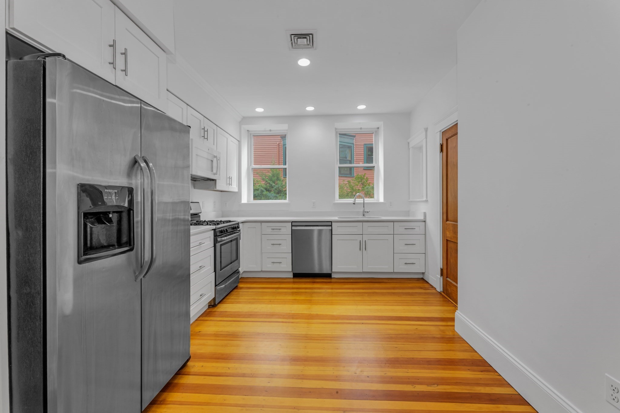 79 Perkins Street  UNIT 2 Boston Massachusetts United States, for Rent, residential,  , The Edwards Realty Team - Barrett Sotheby's International Realty