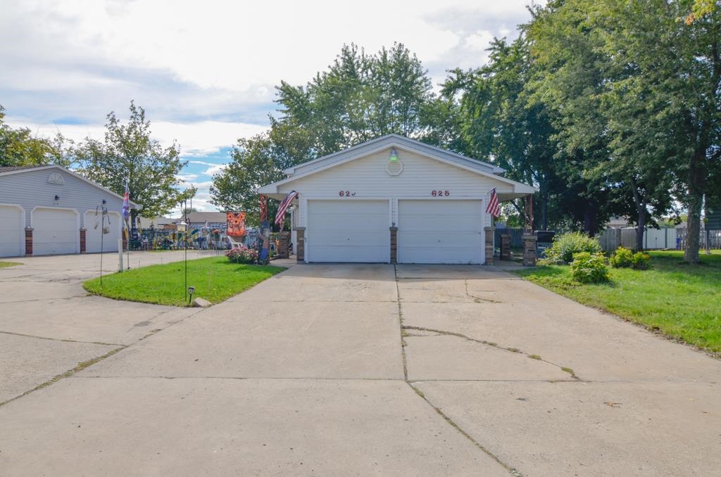 623 VICTORIA Court Green Bay Wisconsin United States, for Sale, residential,  , Fireside Realty LLC