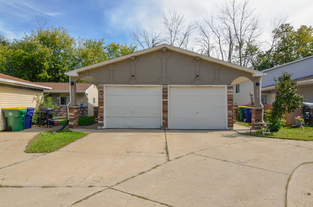 613 VICTORIA Court Green Bay Wisconsin United States, for Sale, residential,  , Fireside Realty LLC