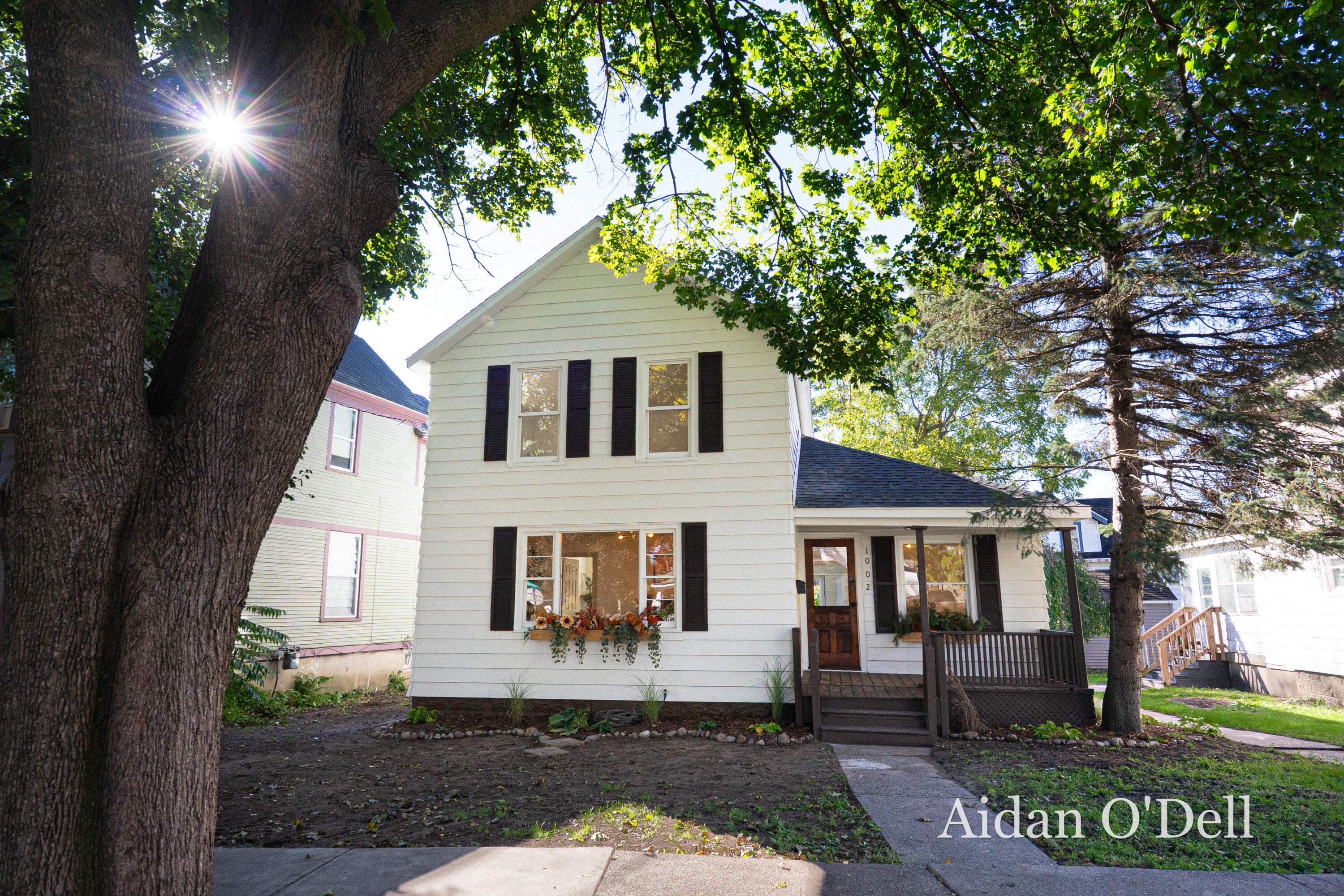 1002 Butterworth Street Grand Rapids Michigan United States, for Sale, residential,  , RW Daniels Realty