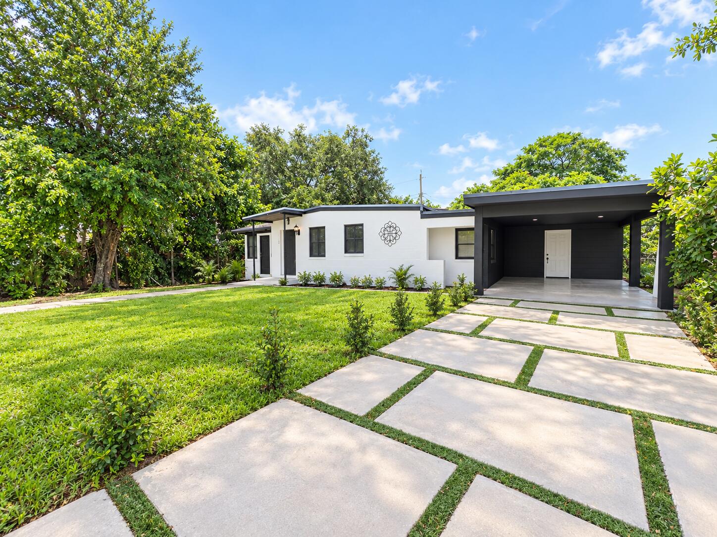 12700 WOOD Street Miami Florida United States, for Sale, residential, Sophia Roy, Incom New Demo Office