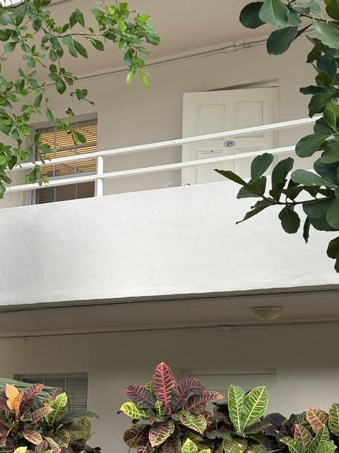 3800 Oaks Clubhouse Drive APT Unit 211 Pompano Beach Florida United States, for Sale, residential, Gloria Reynolds, Incom Example Demo Office
