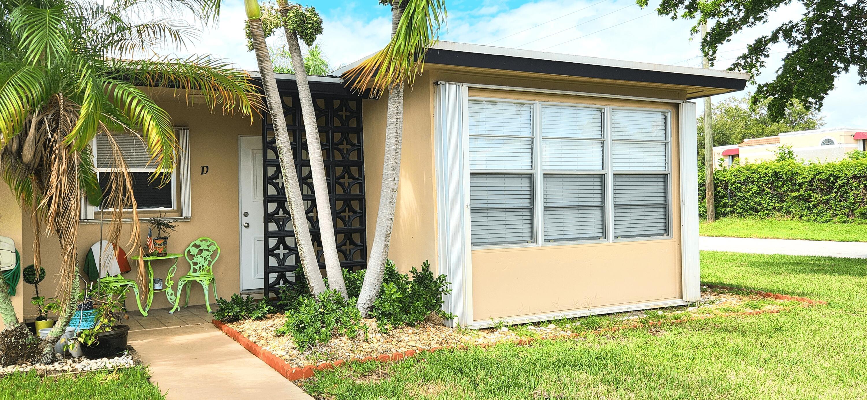 1042 NORTH Drive APT D Delray Beach Florida United States, for Sale, residential, Arlene   Toolsie  , Re/Max Direct