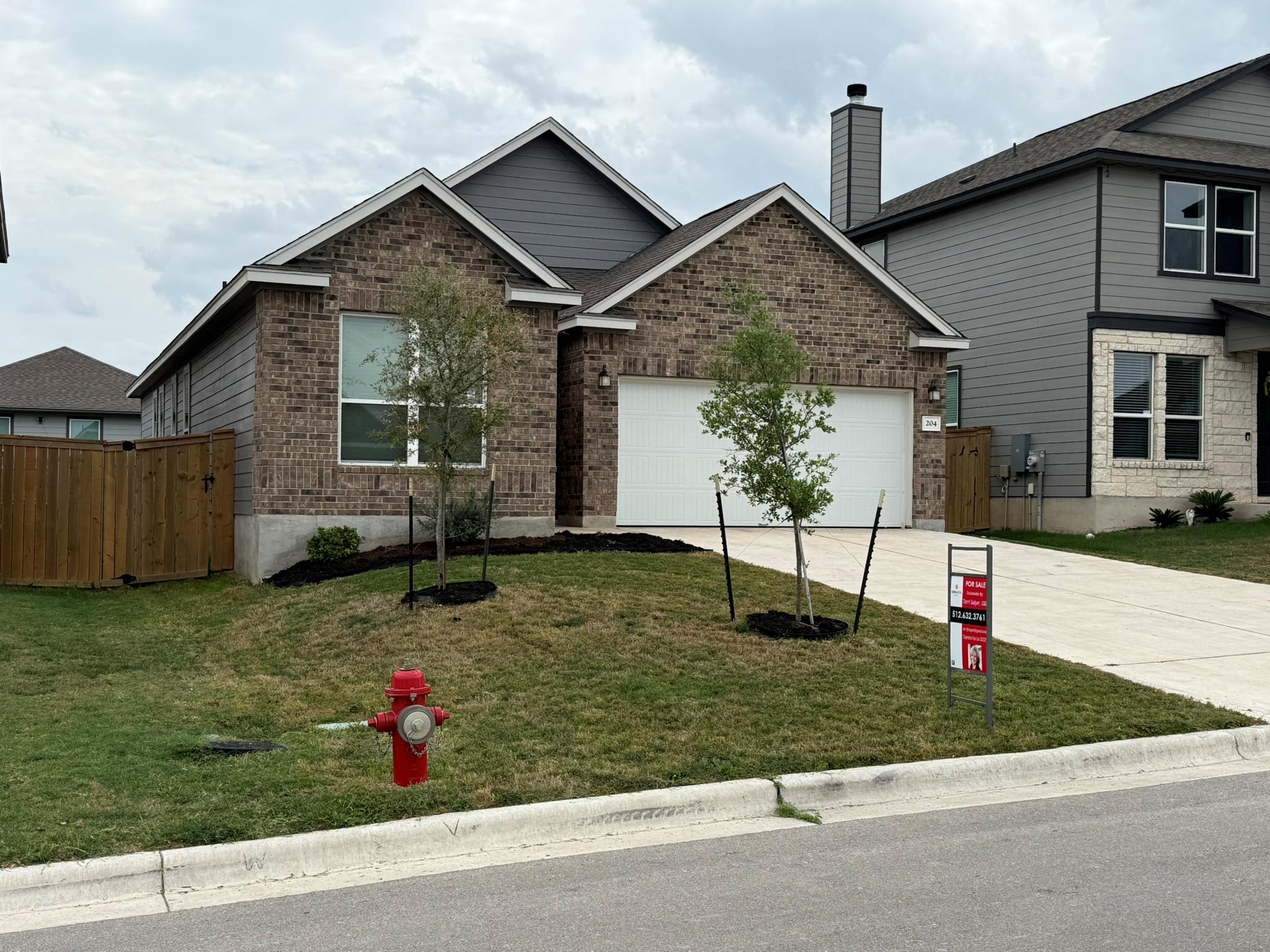 204 Robert Hightower DR Jarrell Texas United States, for Sale, residential, Rita Vera, Central Metro Realty LLC