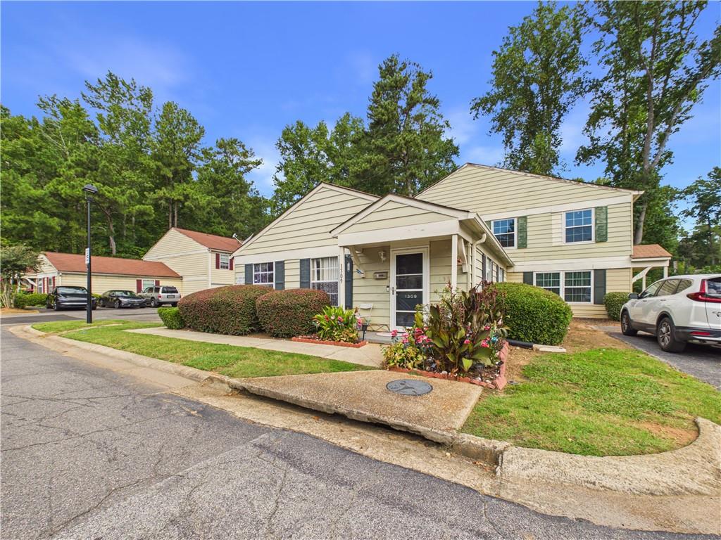 1315 Old Coach Road Marietta Georgia United States, for Sale, residential, Keely George, Maximum One Greater Atlanta Realtors