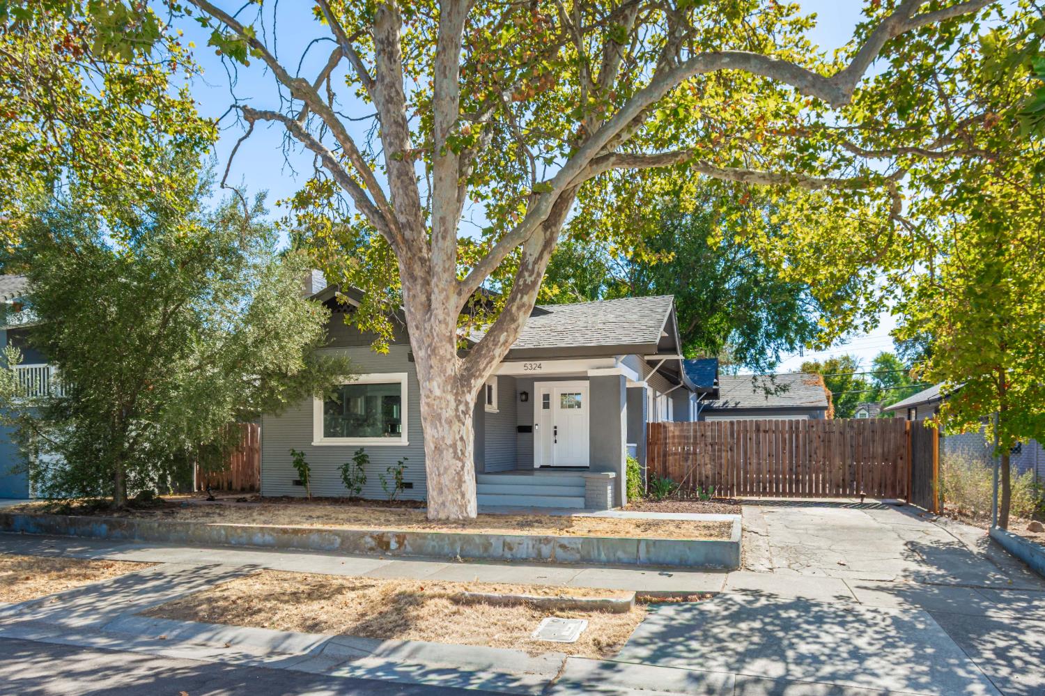 5324 21st Avenue Sacramento California United States, for Sale, residential,  , SacHomes Realty Group