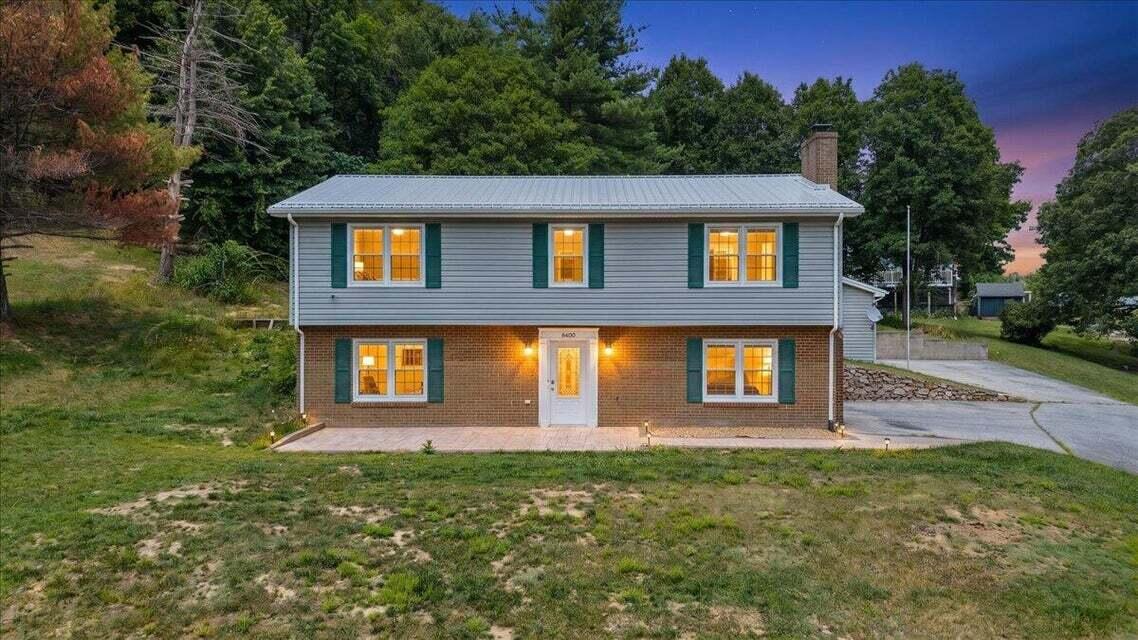 6408 Orchard View LN Roanoke Virginia United States, for Sale, residential, , Varney Realty Partners