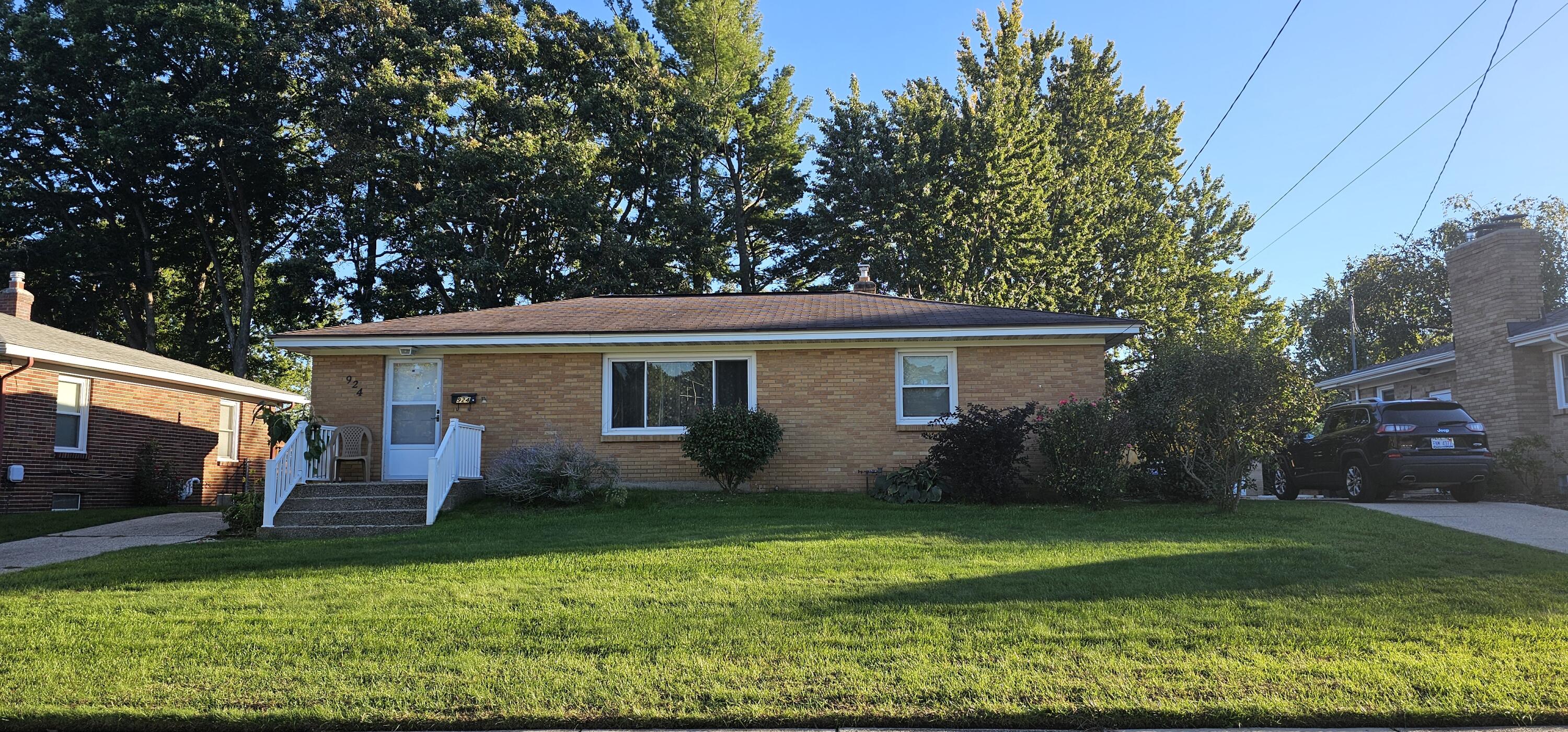 924 Ariebill Street Wyoming Michigan United States, for Sale, residential,  , RW Daniels Realty