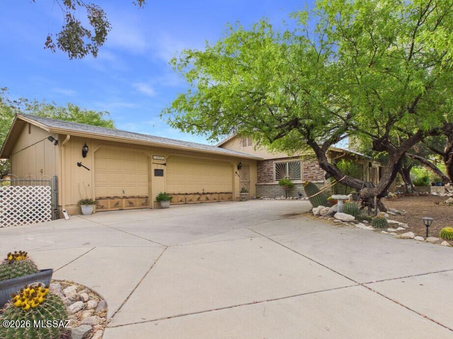 4251 N Wolford Road Tucson Arizona United States, for Sale, residential, Aaron Lieberman, TIERRA ANTIGUA REALTY