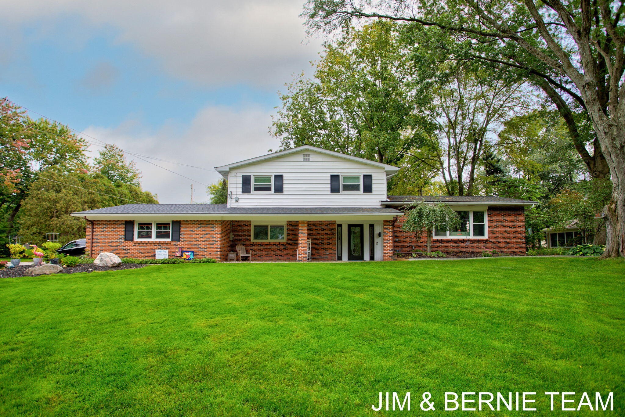500 Greenbrier Drive Grand Rapids Michigan United States, for Sale, residential,  , RW Daniels Realty