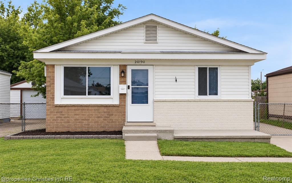 20190  Vermander Ave Clinton Township Michigan United States, for Sale, residential, 