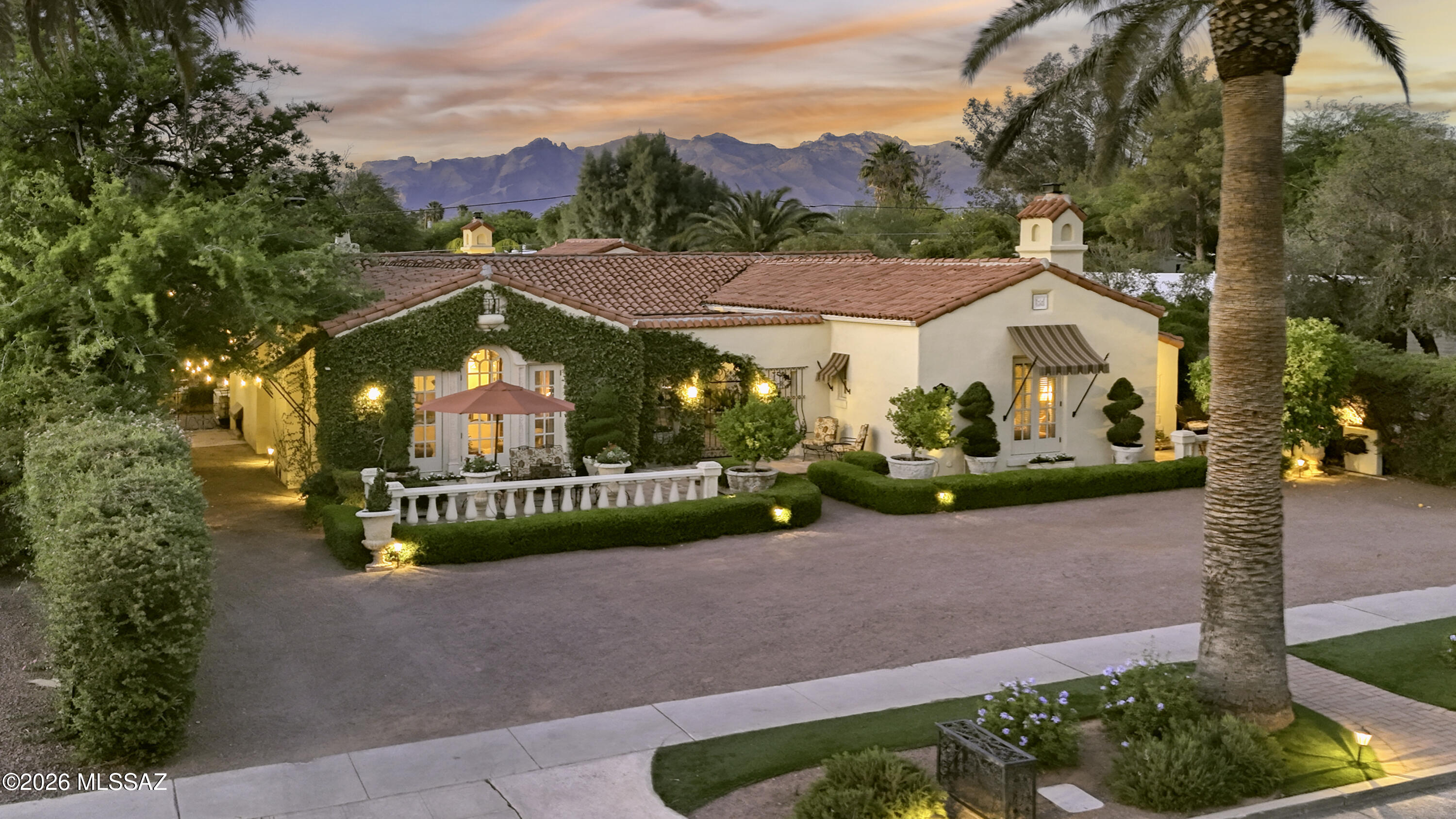 1919 E 3rd Street Tucson Arizona United States, for Sale, residential, Aaron Lieberman, TIERRA ANTIGUA REALTY