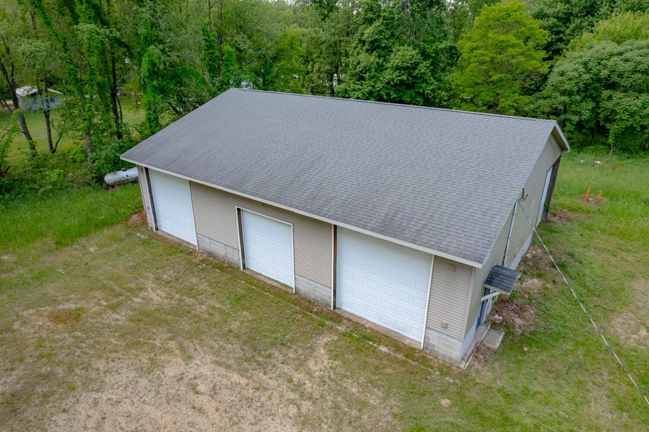 57320 46 1/2 Street Lawrence Michigan United States, for Sale, commercial,  , InCom Real Estate - New Demo Office