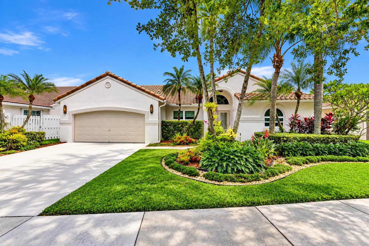 788 LAKE Boulevard Weston Florida United States, for Sale, residential, Radmila Mandel, Florida Sky Realty Group