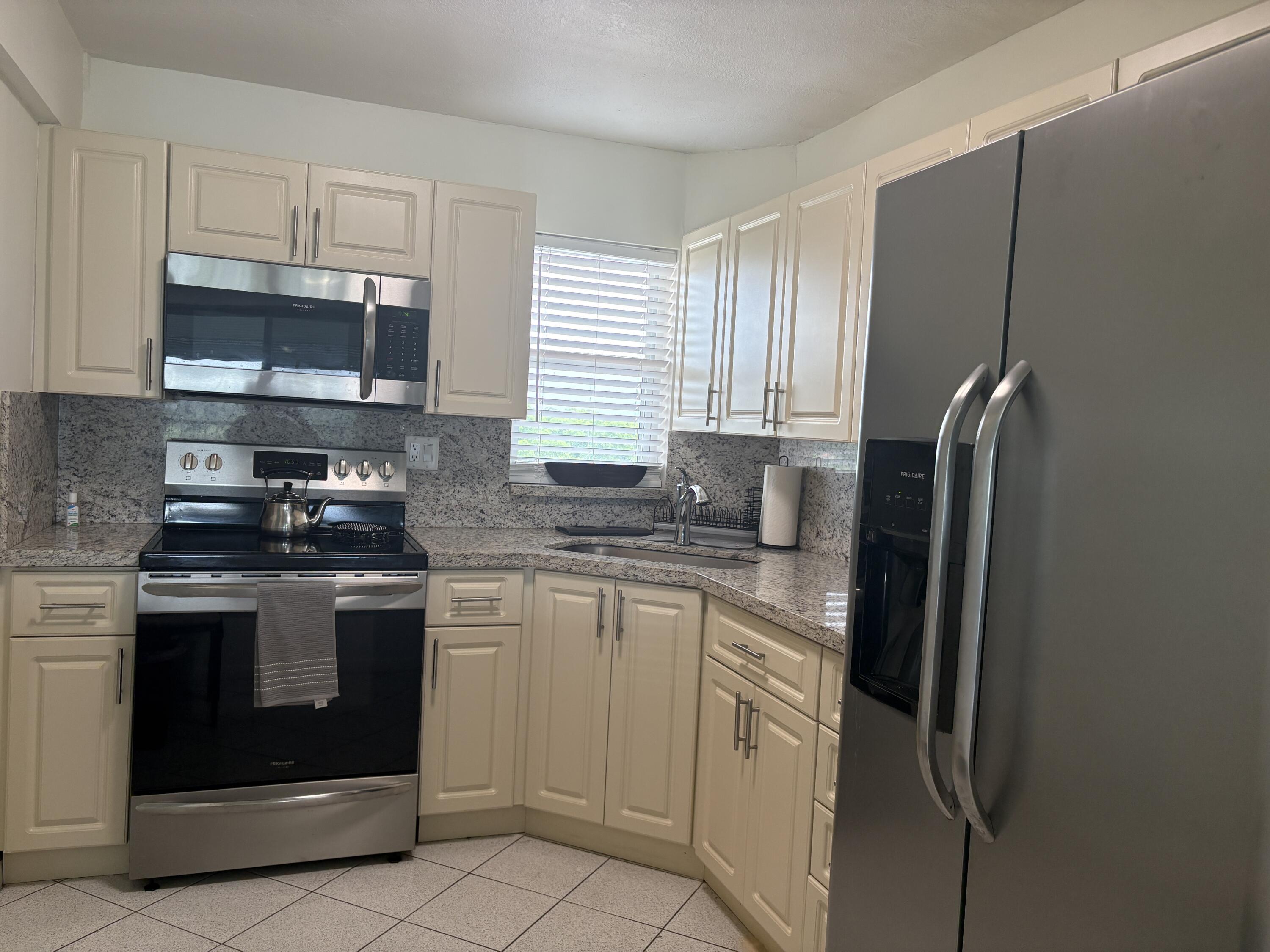8900 Washington Boulevard APT Ph12 Pembroke Pines Florida United States, for Rent, residential,  , RCA Realty Group