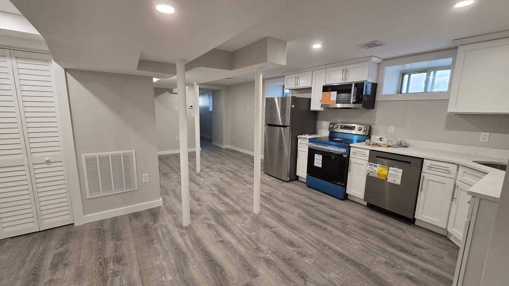 125 Central Ave  UNIT 1 Chelsea Massachusetts United States, for Rent, residential, Edwin Contreras, Broad Sound Real Estate