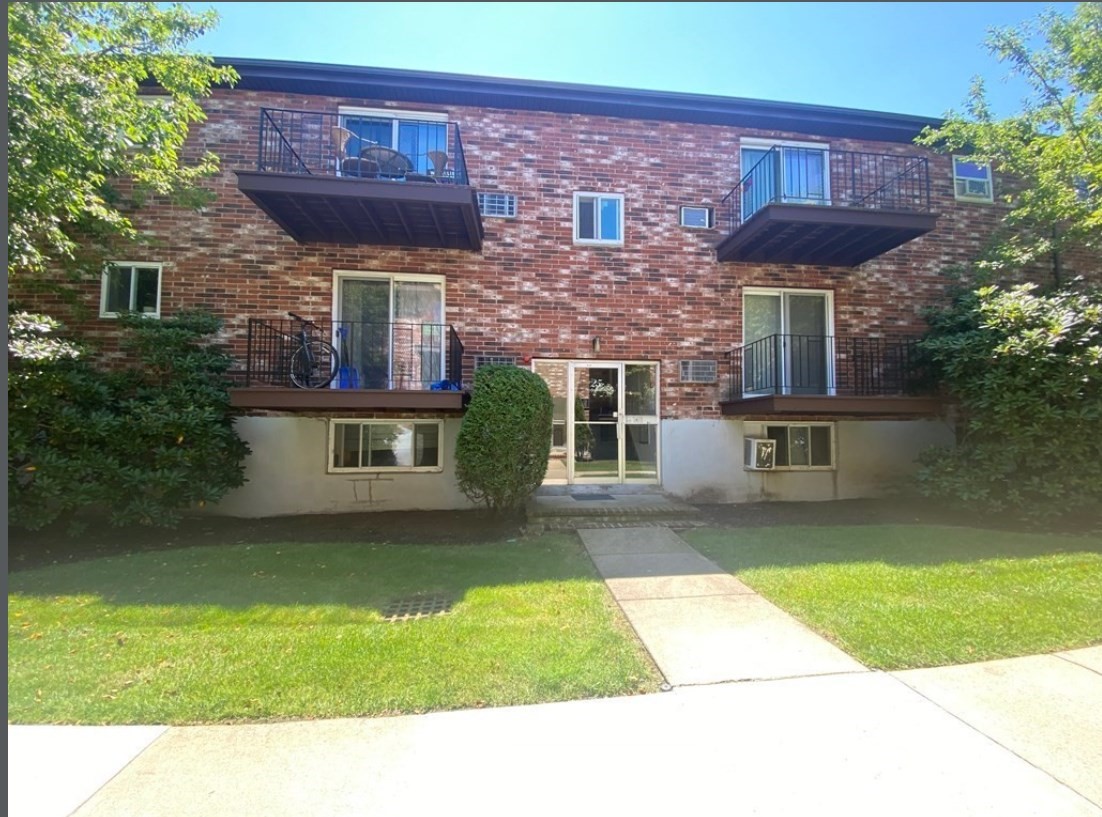 25 Westgate Rd  UNIT 2 Boston Massachusetts United States, for Rent, residential,  , The Edwards Realty Team - Barrett Sotheby's International Realty