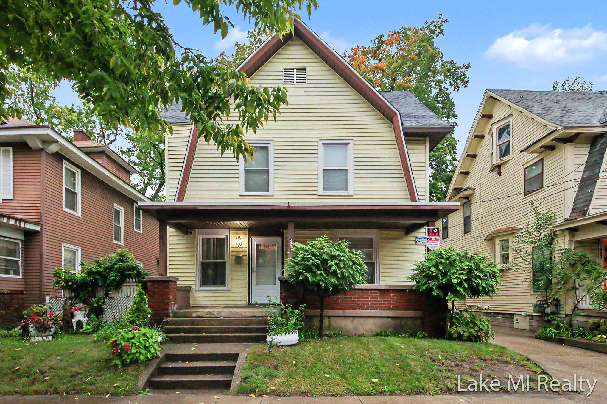 851 Kalamazoo Avenue Grand Rapids Michigan United States, for Sale, residential,  , RW Daniels Realty