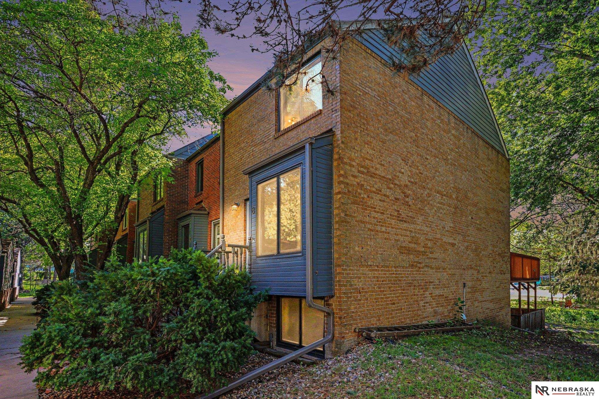 5809 Berkeley Drive APT 8 Lincoln Nebraska United States, for Sale, residential,  , Wolf Professional Realty PC