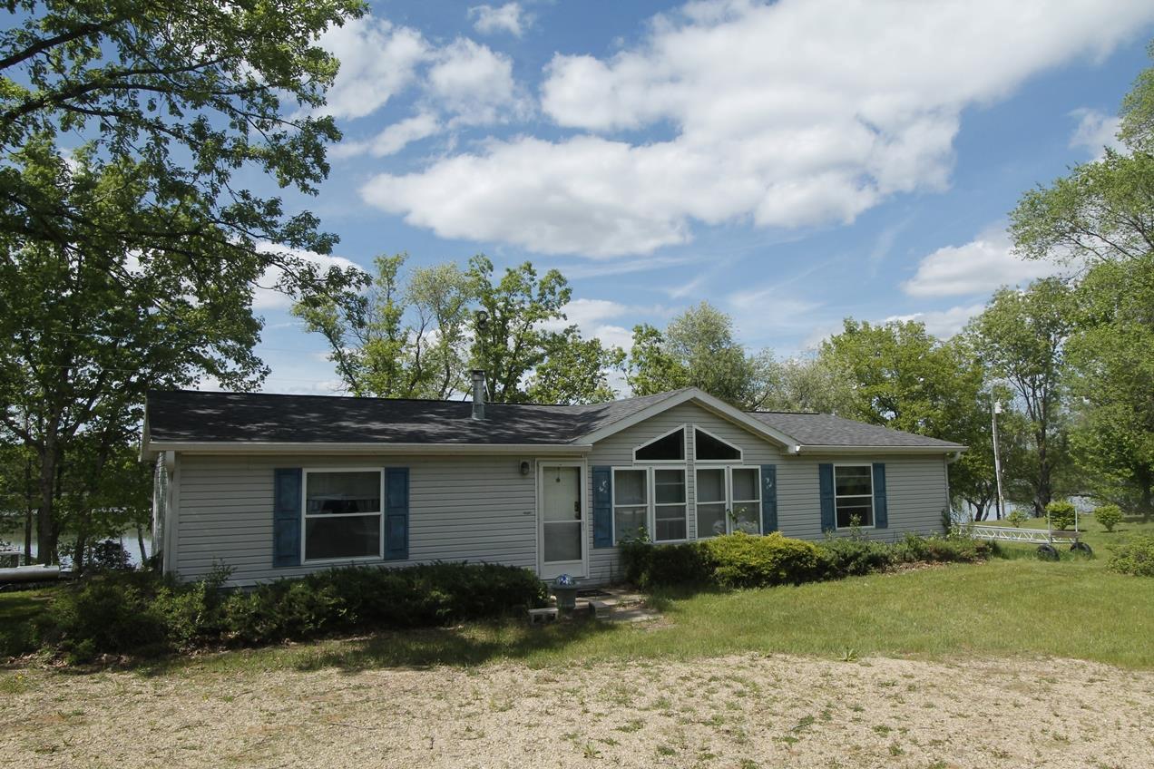 W5400 Buffalo Drive Packwaukee Wisconsin United States, for Sale, residential, Demo Agent, InCom Real Estate - New Demo Office