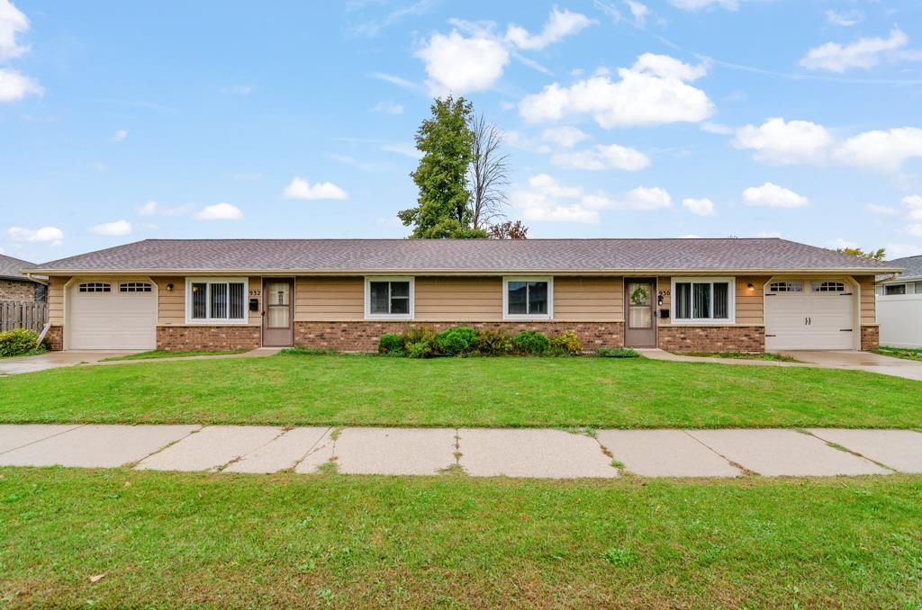 930 ABRAMS Street Green Bay Wisconsin United States, for Sale, residential,  , Fireside Realty LLC