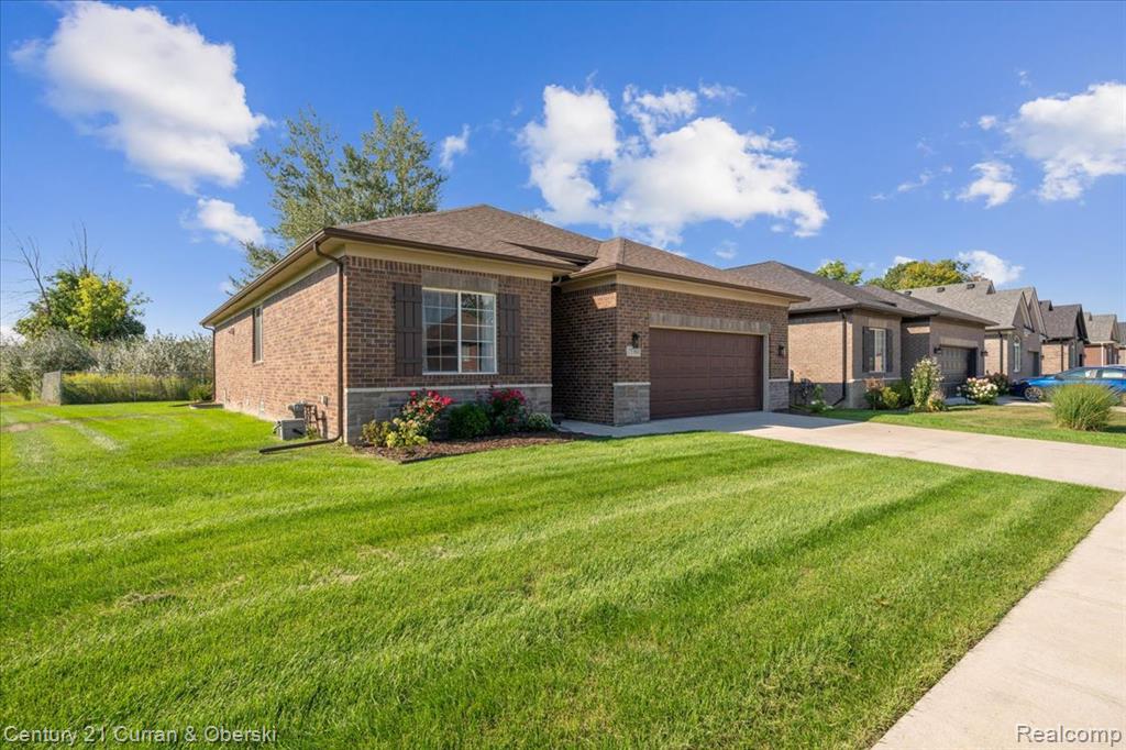 15360 Eton Pointe Drive Clinton Township Michigan United States, for Sale, residential, 