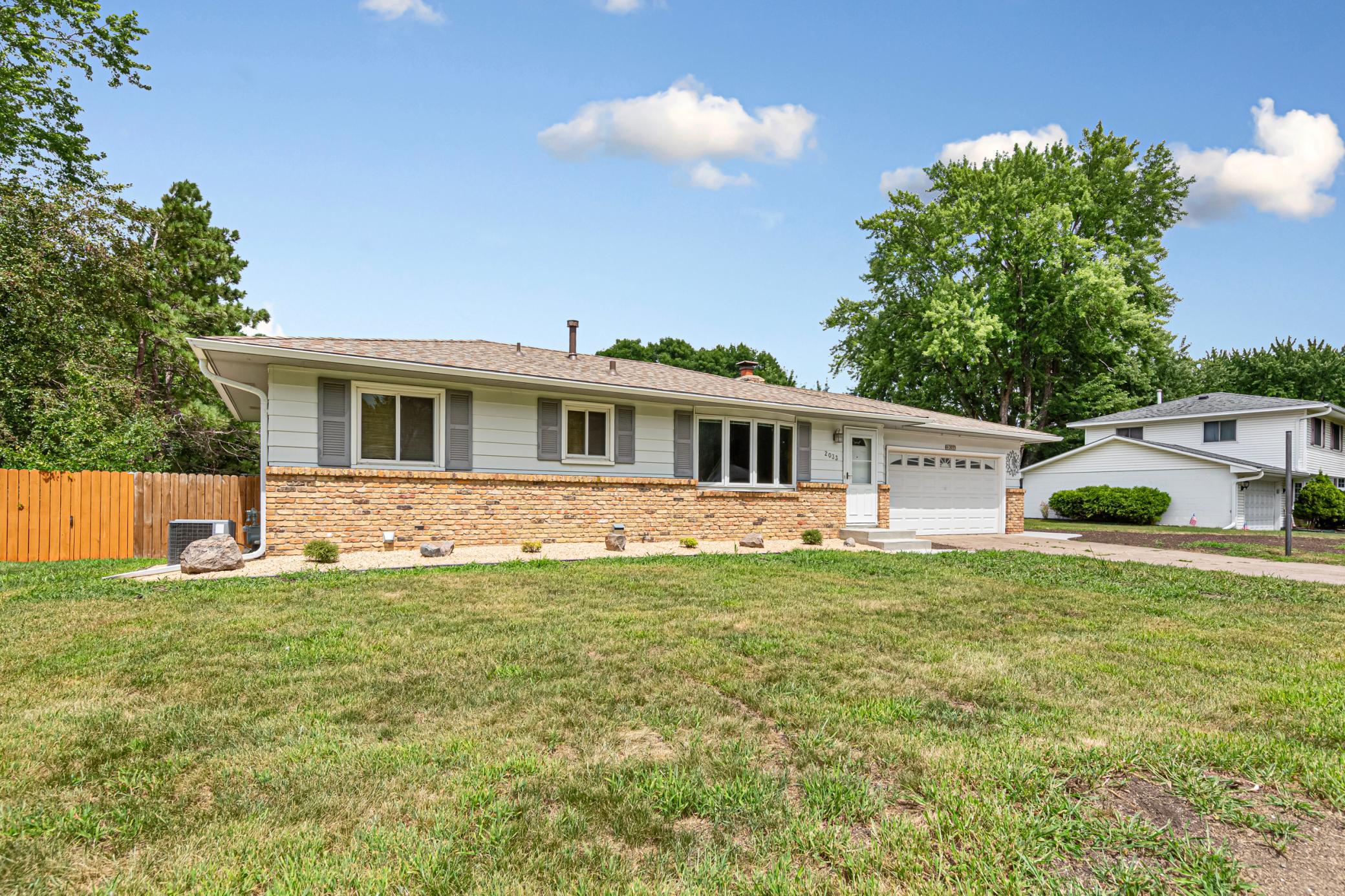2033 Bluestone Lane Eagan Minnesota United States, for Sale, residential, Demo Agent, InCom Real Estate - New Demo Office