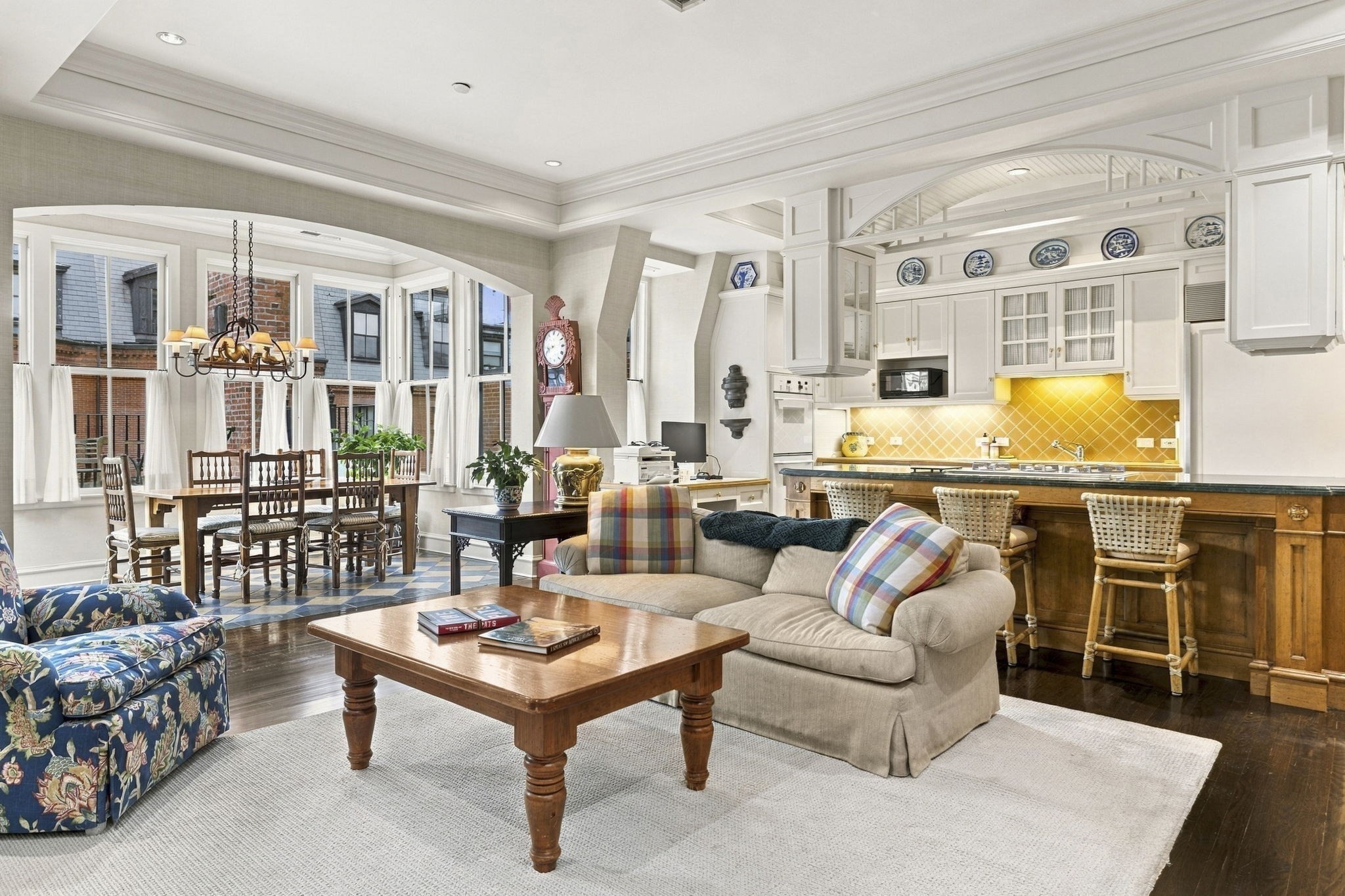21-23 Marlborough Street  UNIT 4 Boston Massachusetts United States, for Sale, residential, Darcy Bento, South Boston  Realtor Bento Real Estate Group, Bento Real Estate Group, Inc.