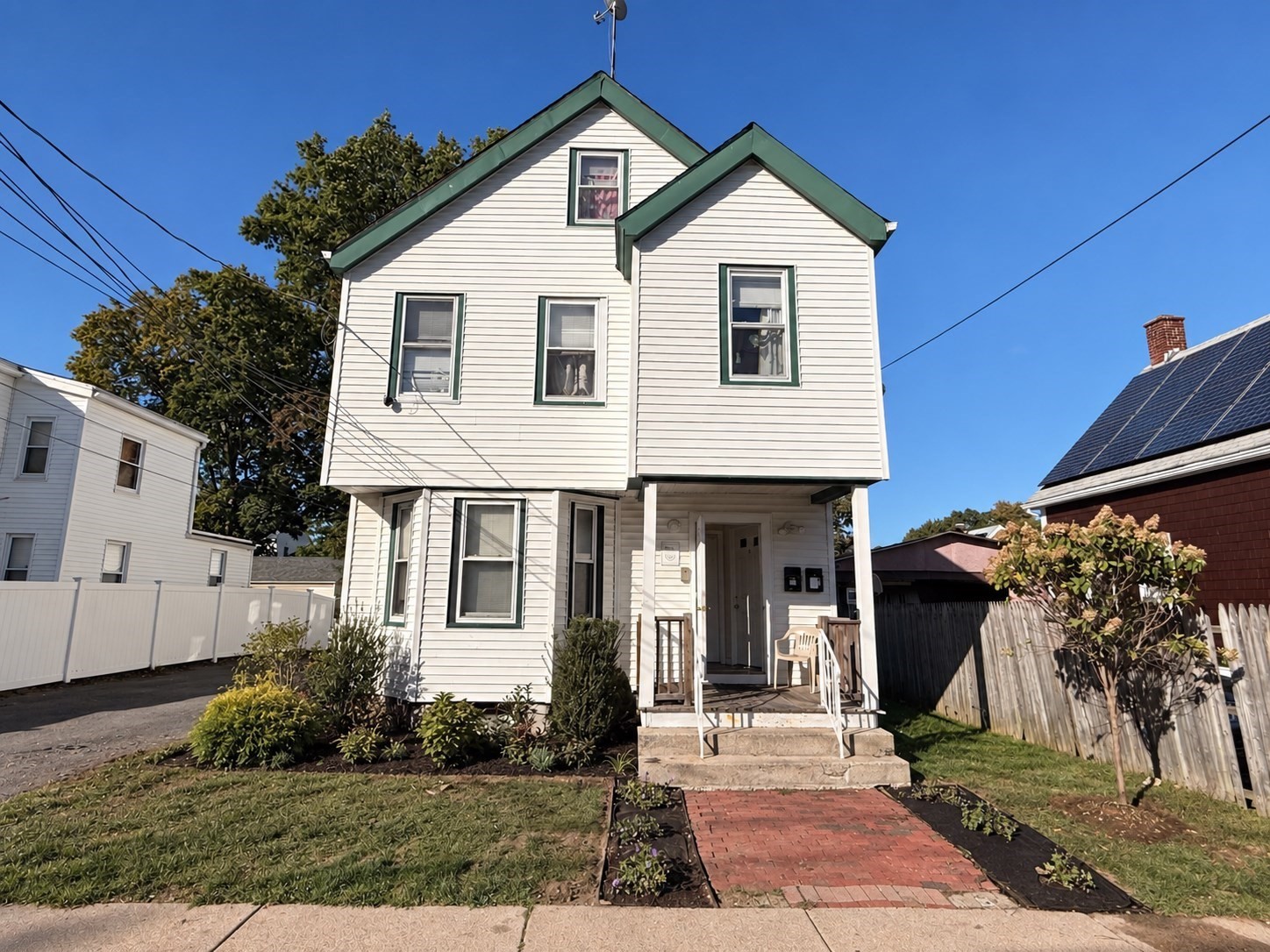 15 Old Morton Street  UNIT 15B Boston Massachusetts United States, for Rent, residential,  , The Edwards Realty Team - Barrett Sotheby's International Realty
