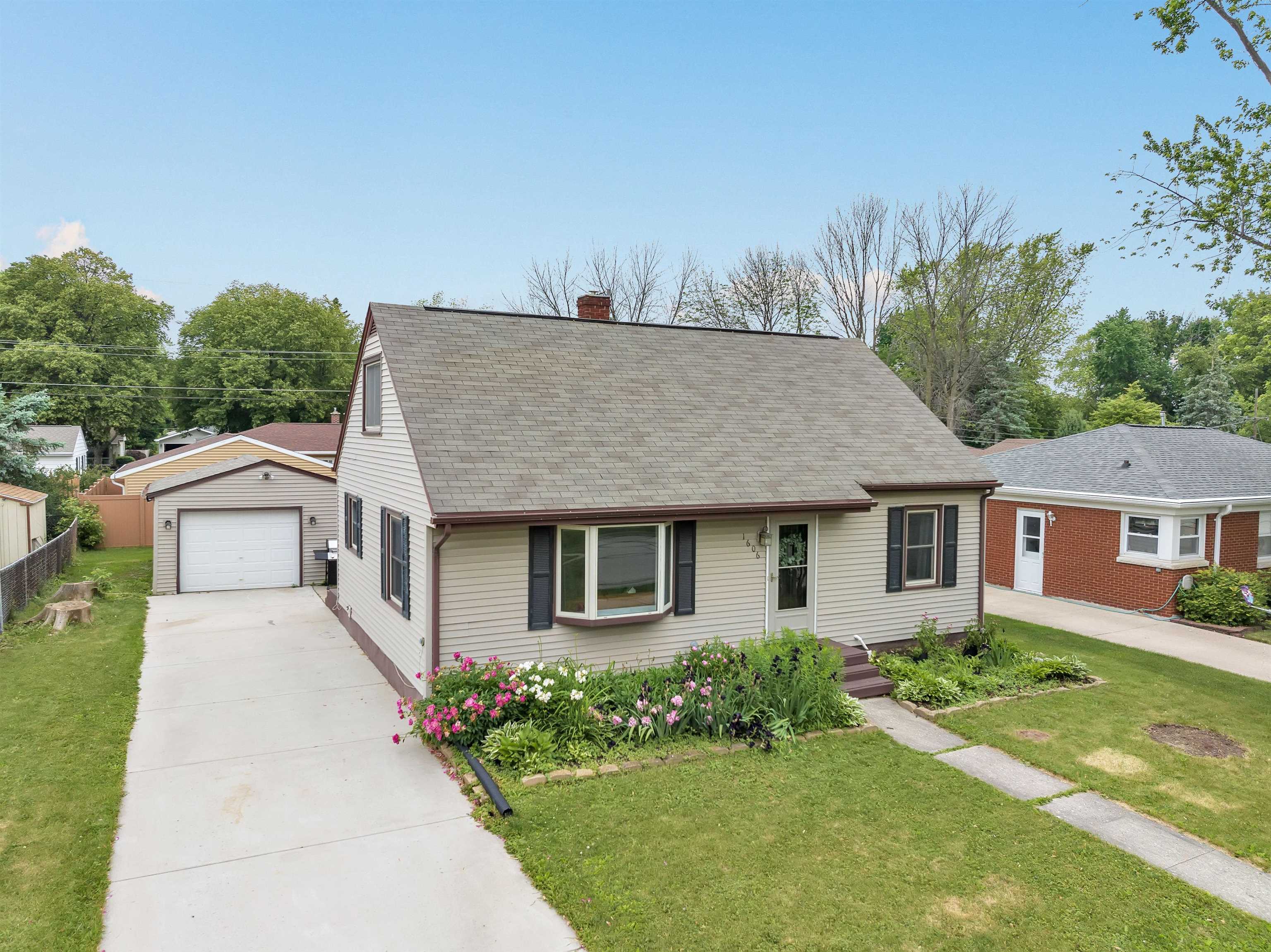 1606 14TH Avenue Green Bay Wisconsin United States, for Sale, residential,  , Fireside Realty LLC