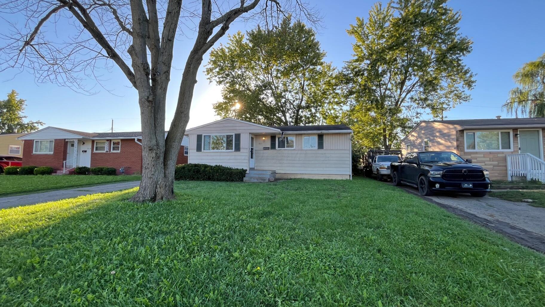711 Holly Hill Drive Columbus Ohio United States, for Sale, residential, Demo Agent, InCom Real Estate - New Demo Office