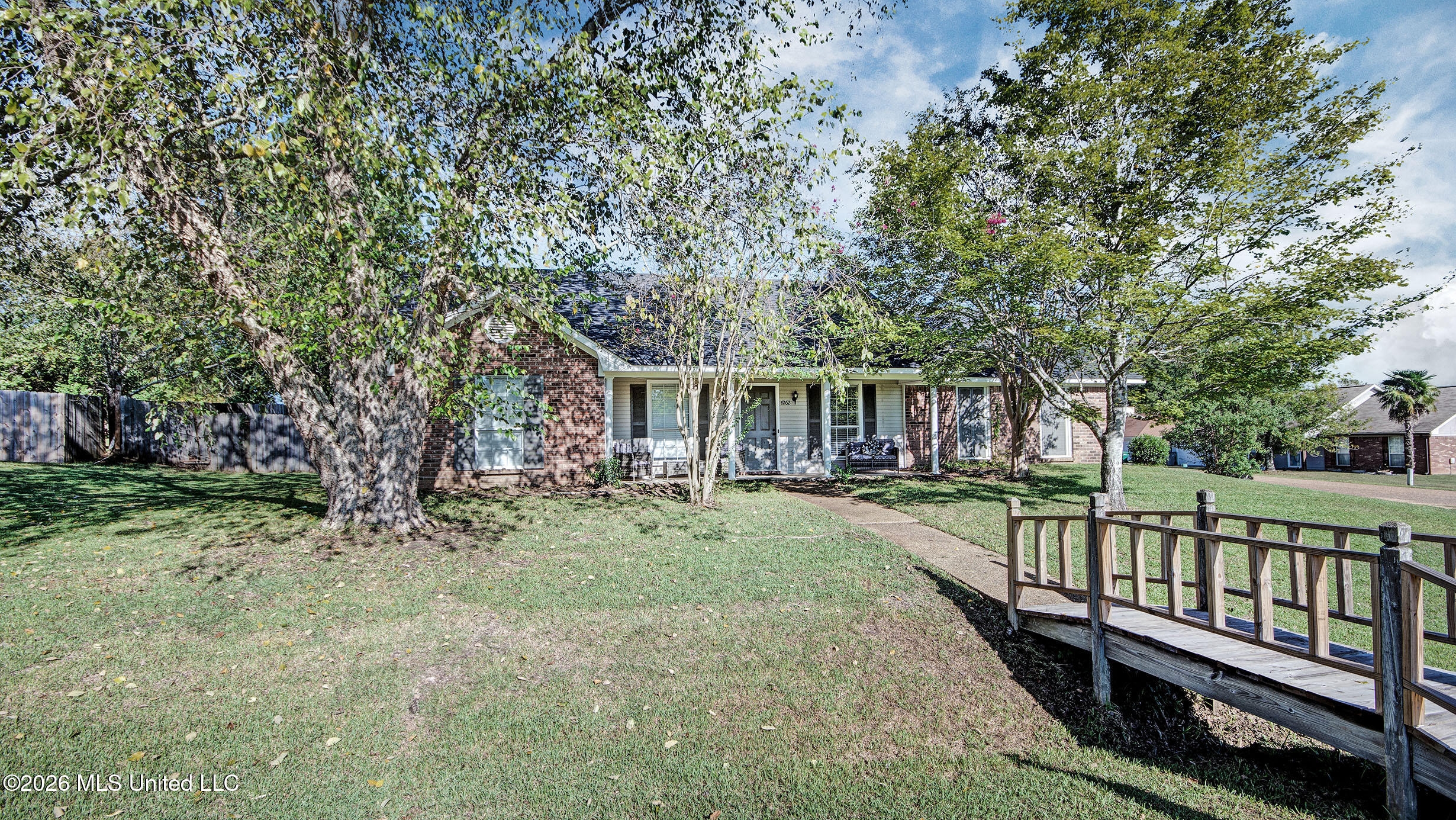 4262 Glennoak Circle Byram Mississippi United States, for Sale, residential, Jessica McLaurin, Rezults Realty, LLC