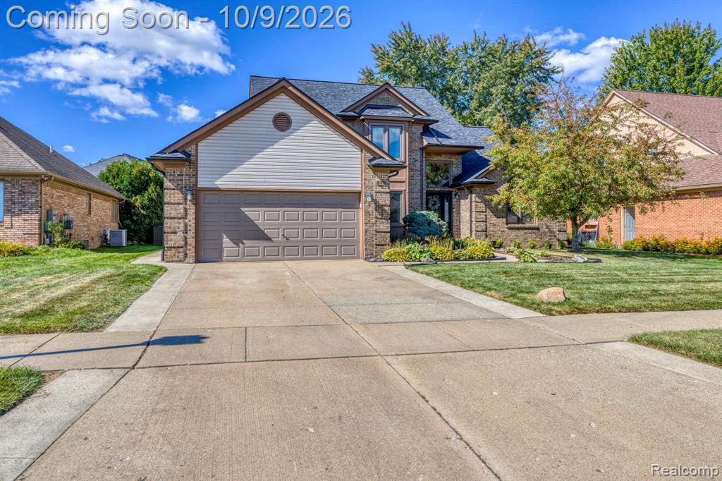 51541 Pinewood Drive Macomb Michigan United States, for Sale, residential, 