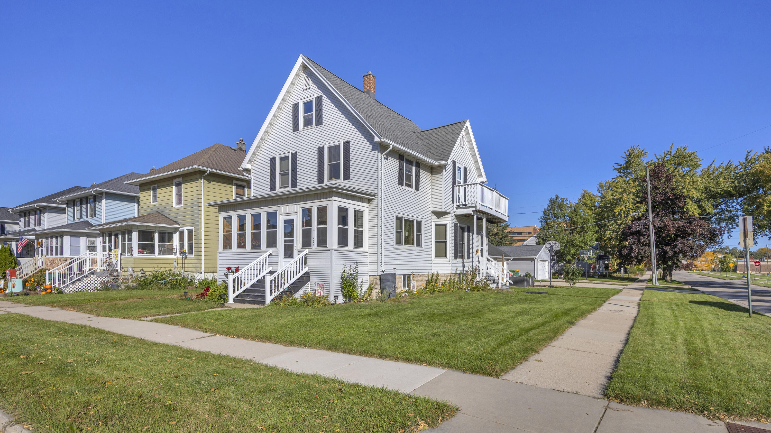 421 E 2nd St Fond Du Lac Wisconsin United States, for Sale, residential,  , Roberts Homes and Real Estate