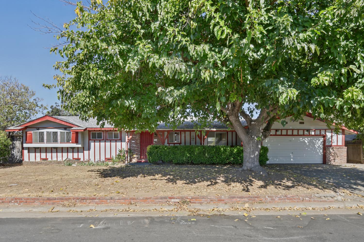 2221 Rainbow Avenue Sacramento California United States, for Sale, residential,  , SacHomes Realty Group
