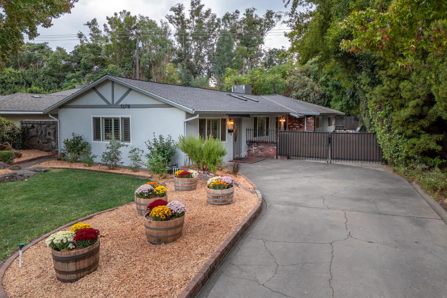 5208 Moddison Avenue Sacramento California United States, for Sale, residential,  , Royalty Property Management & Realty