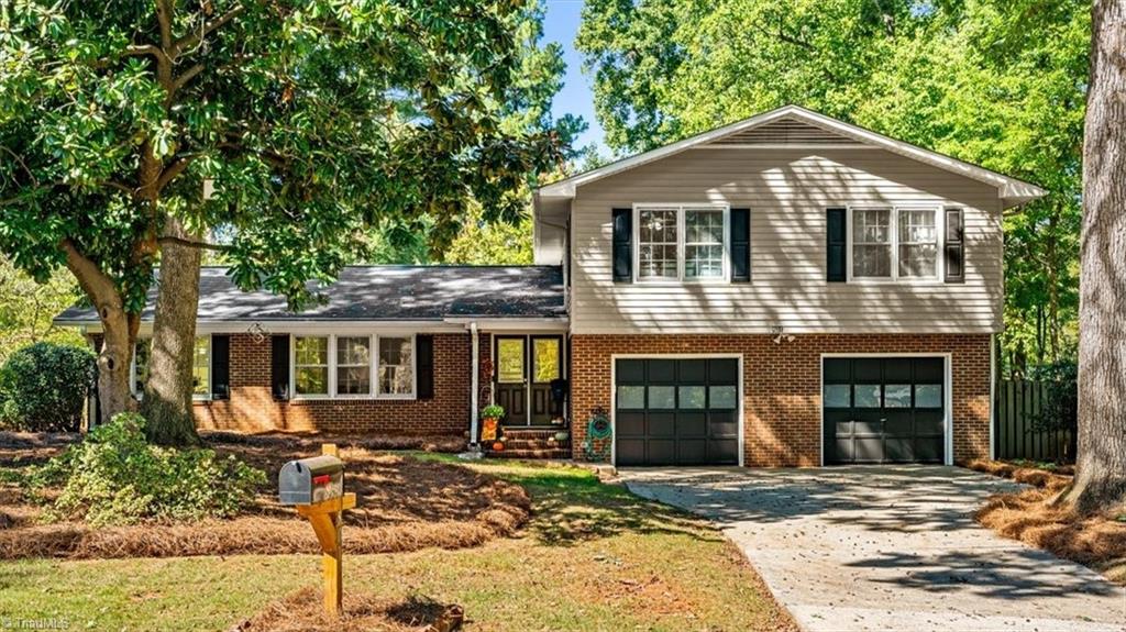 801 Winview Drive Greensboro North Carolina United States, for Sale, residential,  , The Headley Group Realty
