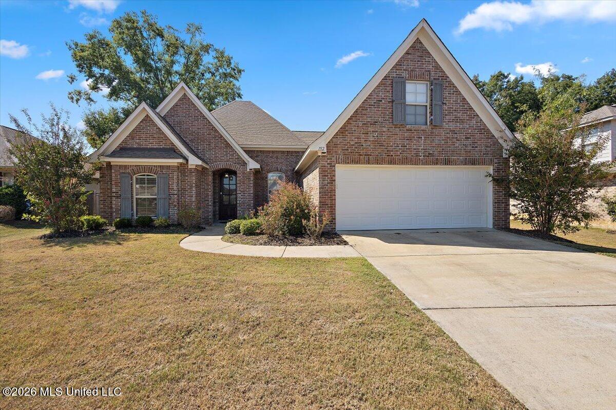 152 Sweetbriar Circle Canton Mississippi United States, for Sale, residential, Jessica McLaurin, Rezults Realty, LLC